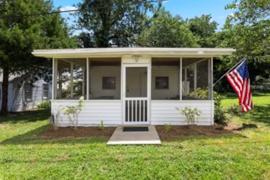 Cottage #1 at Plum Point, Maryland