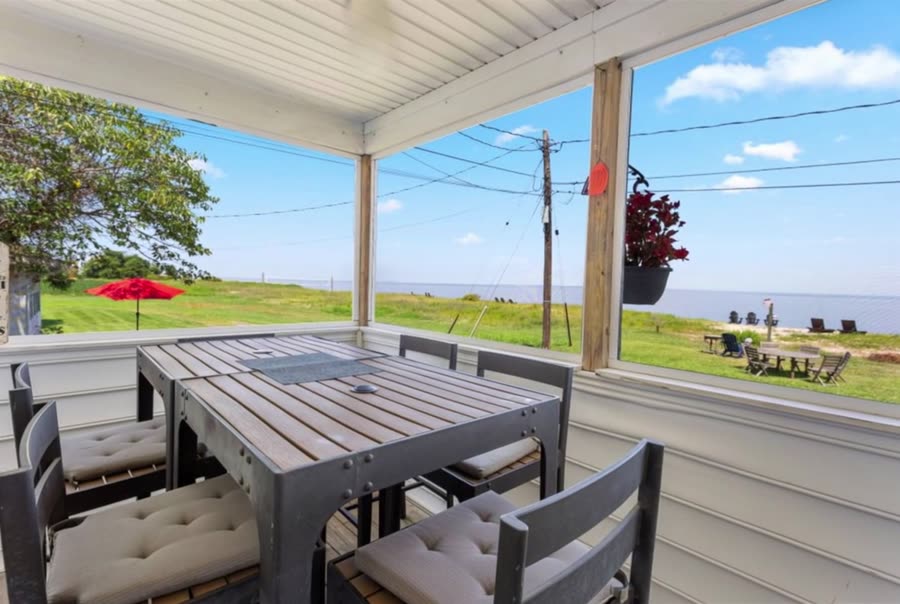 Cottage #14, Plum Point