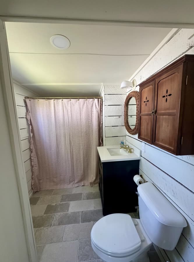 Cottage #20, Plum Point